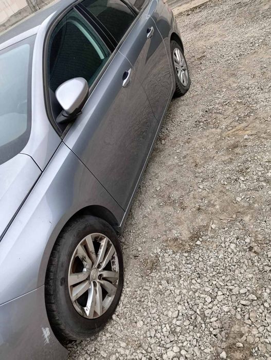 Шрот розборка авто запчастини Пежо 308 t9 Peuqeot 308