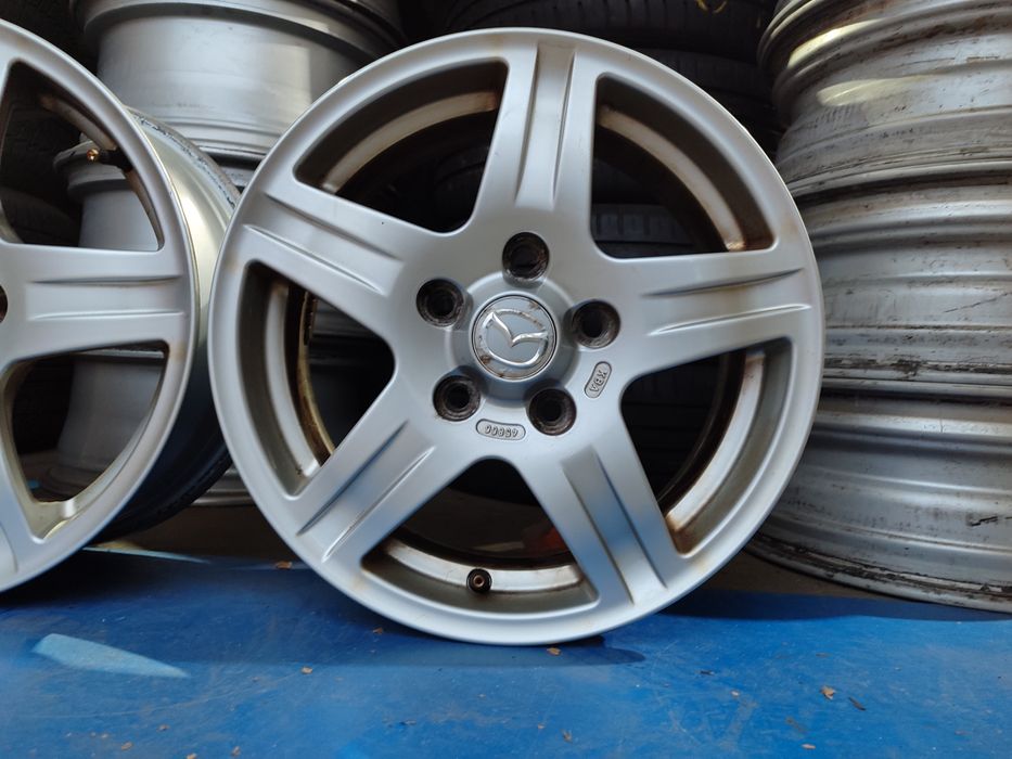 Диски R-15. 5×114.3. ET-50. J-6. Dia-67.1