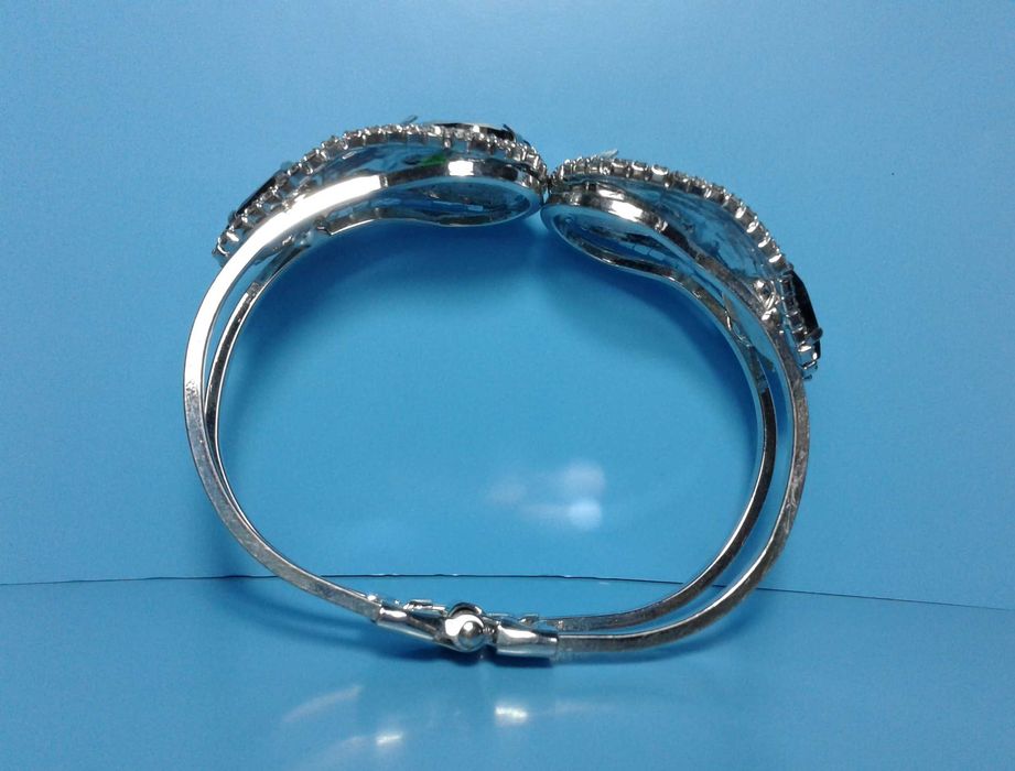 Браслет серебристый металл