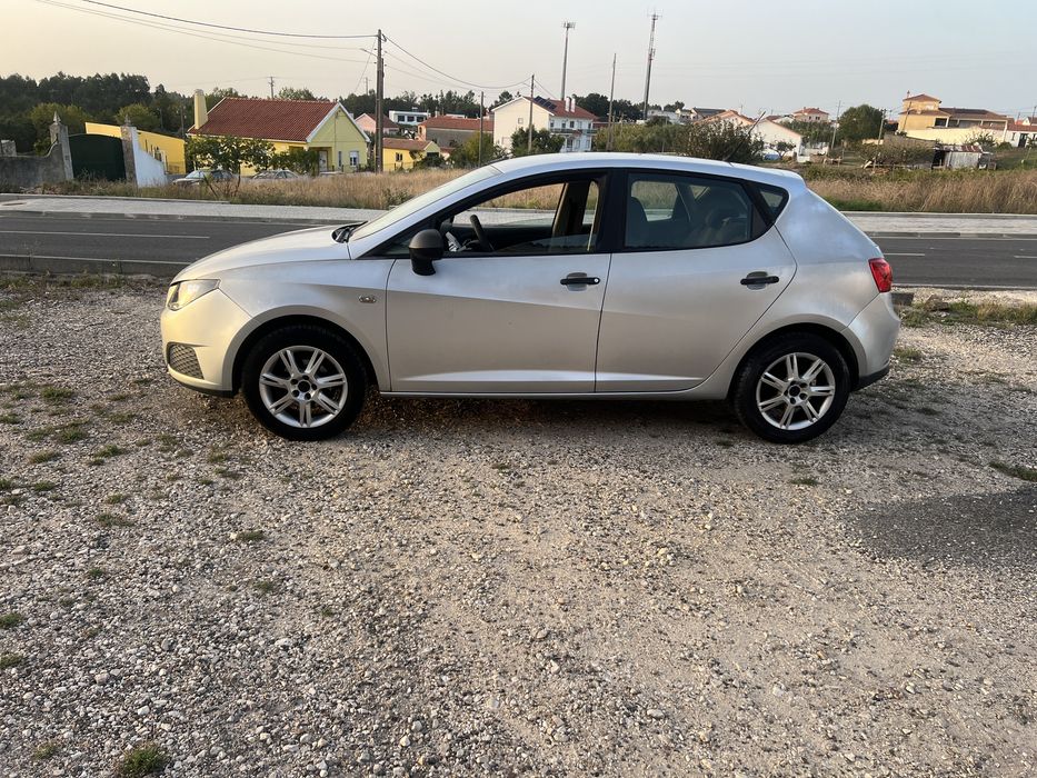 SEAT.  IBIZA  1.2.  Gasolina