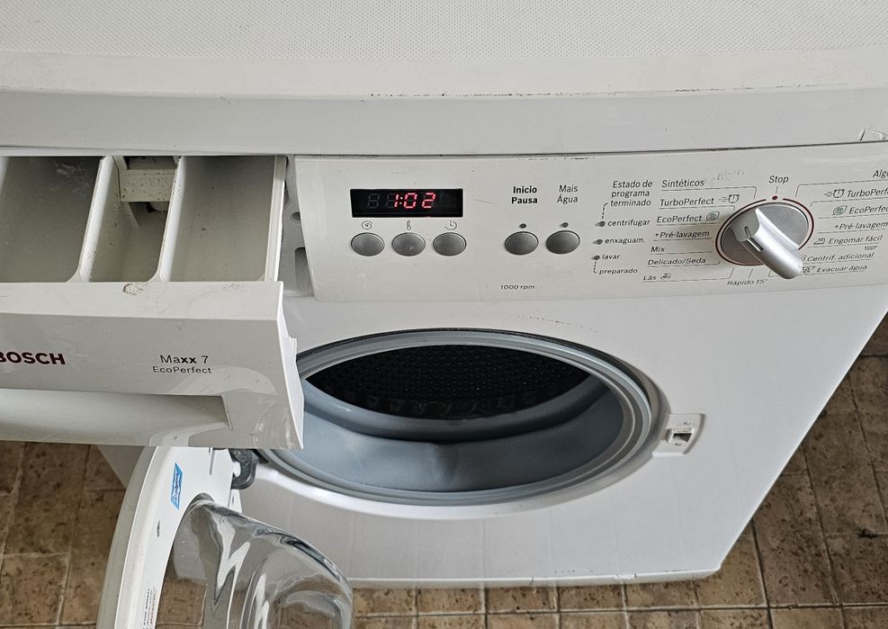 Máquina lavar roupa Bosch c/garantia