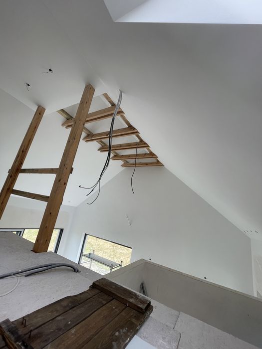 Sufity podwieszane , Szpachlowanie, malowanie. Wykonczenia wnetrz