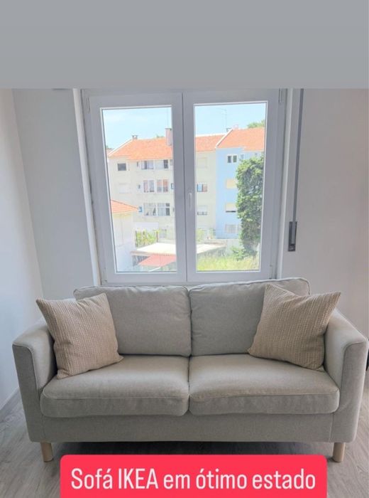 Sofá 2 lugares IKEA SALTSJÖBADEN cinza claro