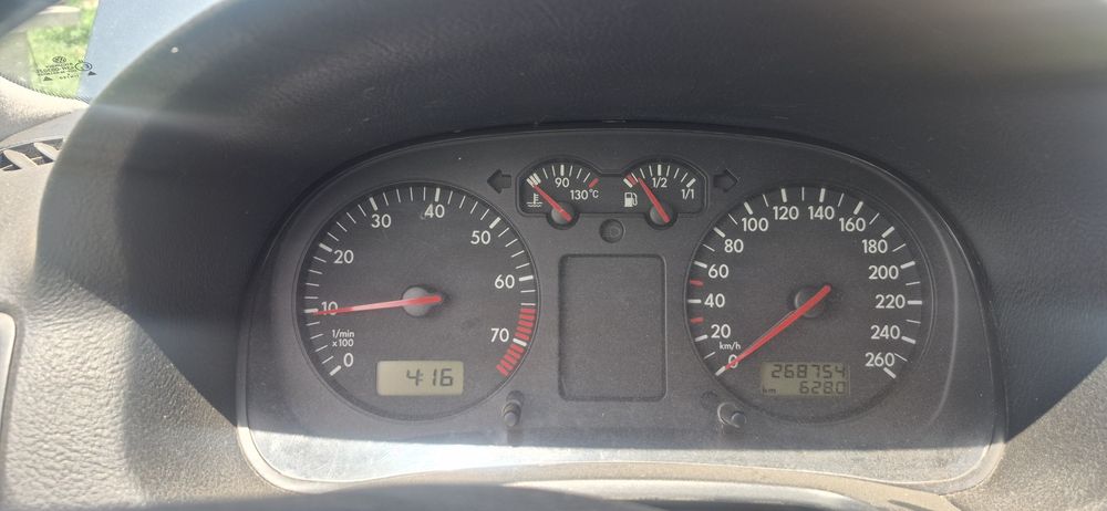 Volkswagen гольф 4 1.6