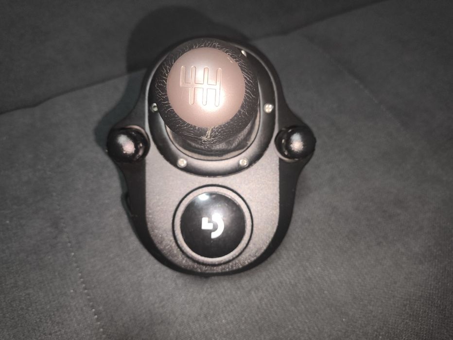 Торг!! Игровой руль Logitech g920 +кпп