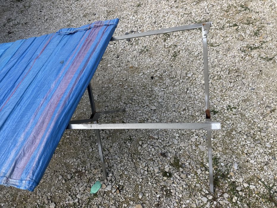 Stół handlowy 1.5m