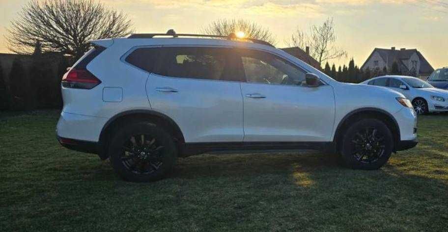 Nissan Rogue 2019p SV awd