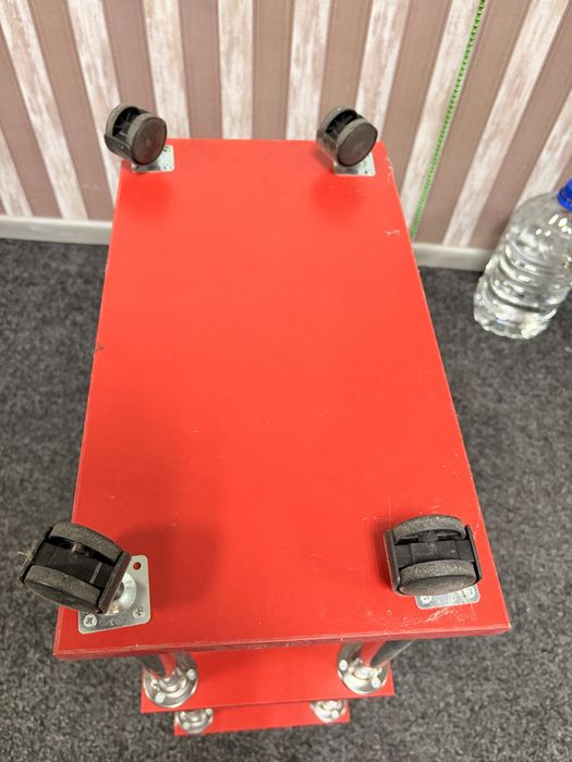 Етажерка-тележка