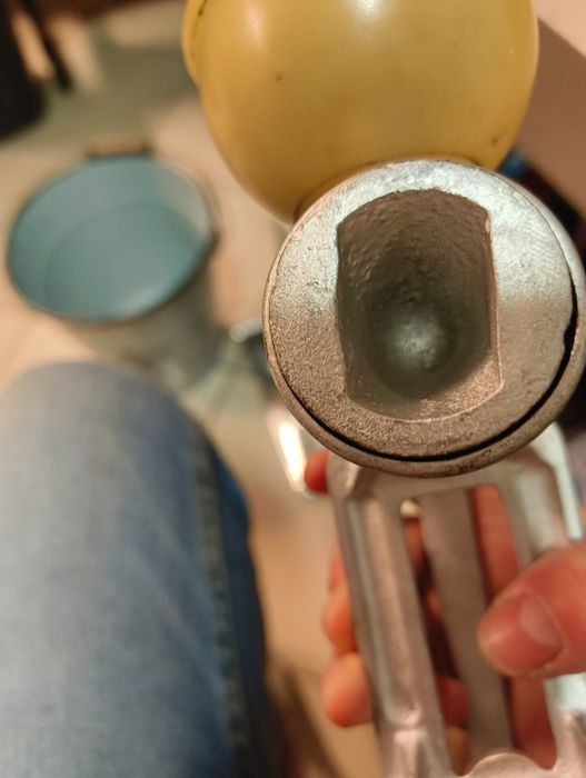 Maszynka do mielenia czosnku