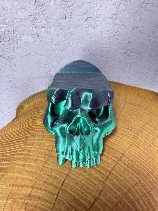 Podstawka, stojak, uchwyt, na Pada do PS5 – Druk 3D, czaszka-dwubarwna