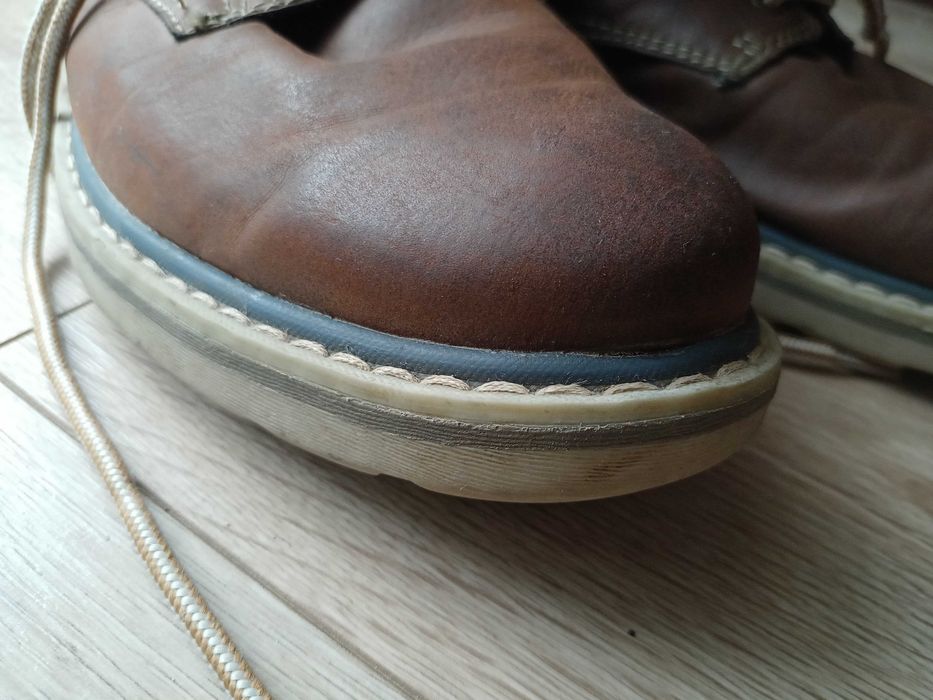 buty młodzieżowe/męskie rozm. 40