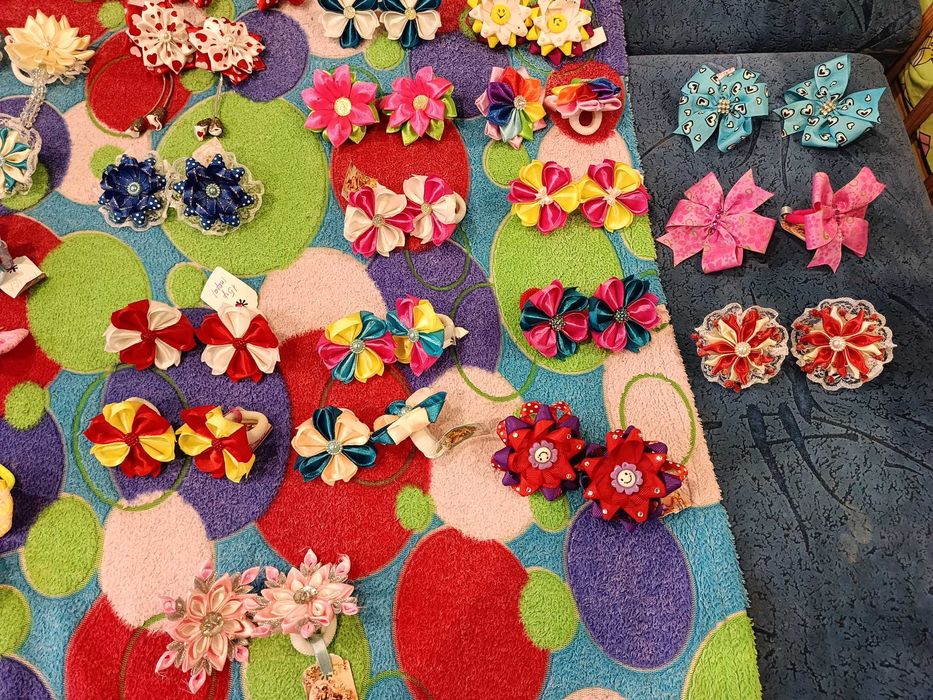 Бантики ,заколки