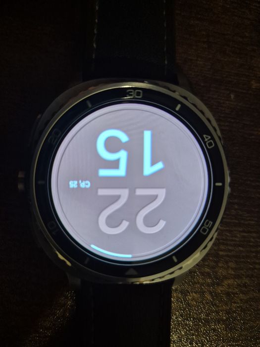 Продам годинник Samsung galaxy watch 8 classic (в ідеальному стані)