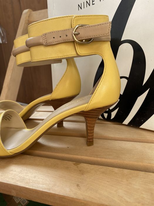 Новые стильные босоножки Nine West