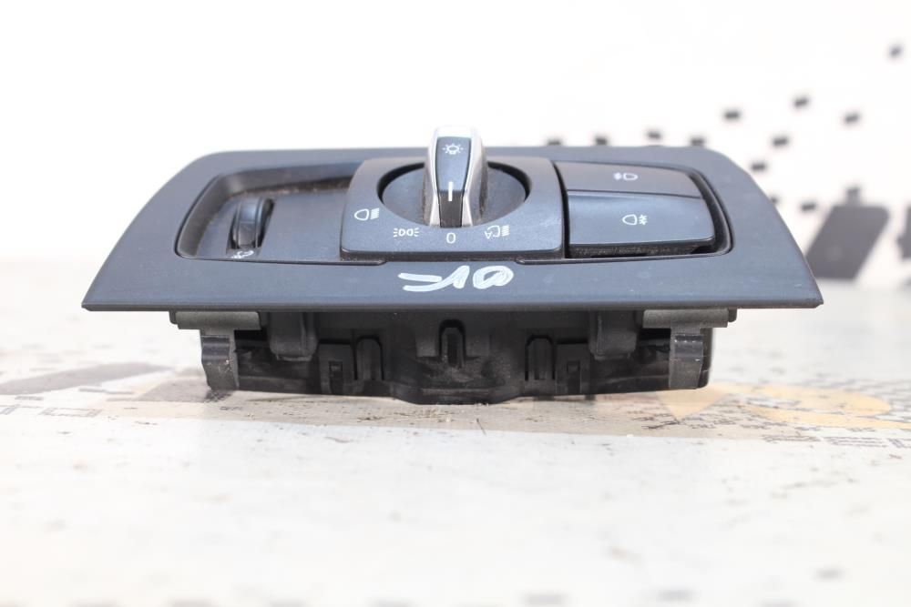 Botão / interruptor electromecânico / relé BMW 3 Touring (F31)