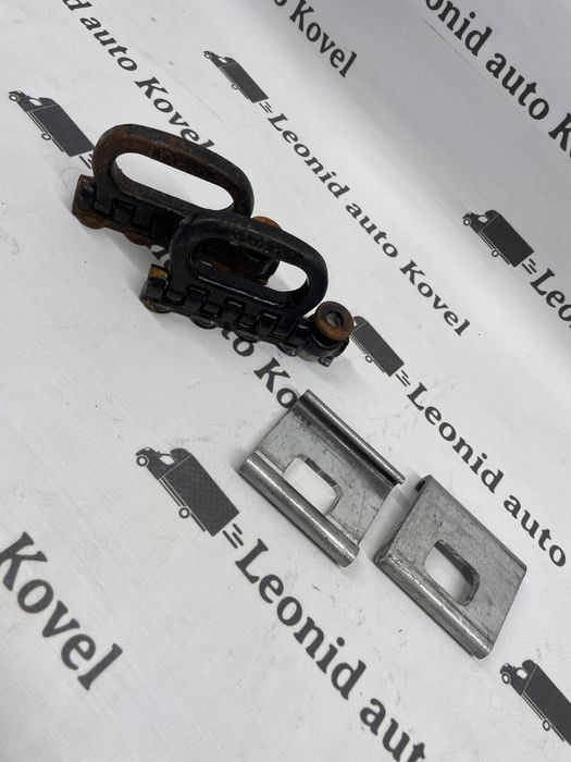 Кріплення товару в будці, кузові Renault Master 3