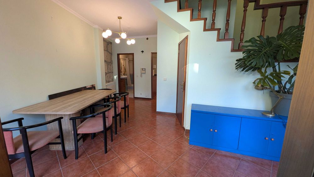 Moradia T3 com 3 WC – Rua do Bonjardim, Porto