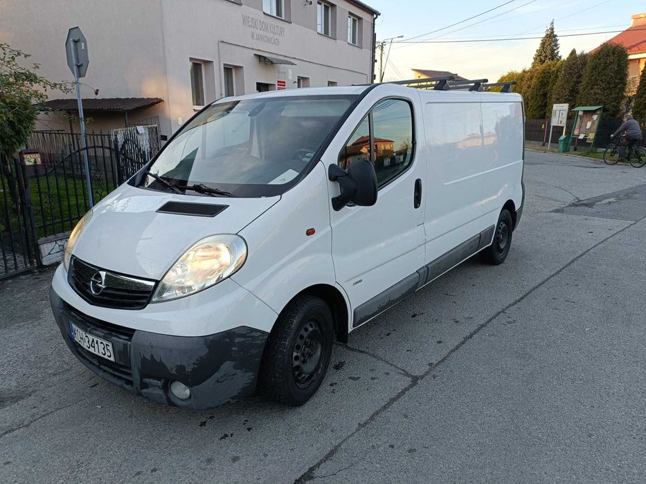 Sprzedam Opel Vivaro long 2012 rok 2.0