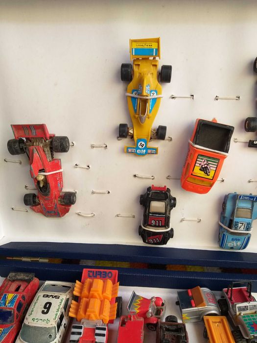 Carros antigos para coleção