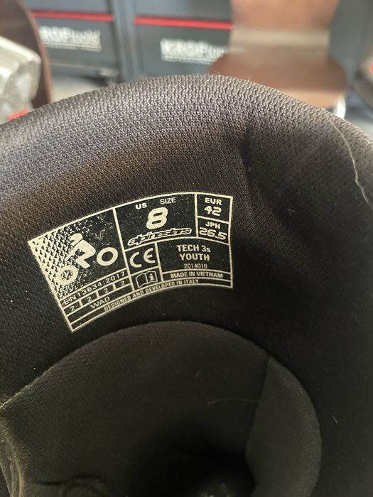 Alpinestars tech3