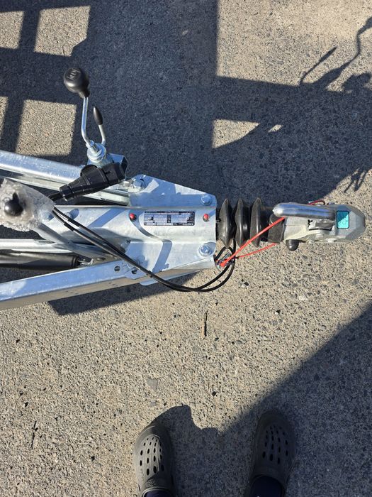 Лавета, автовоз, лавет для перевезення авто