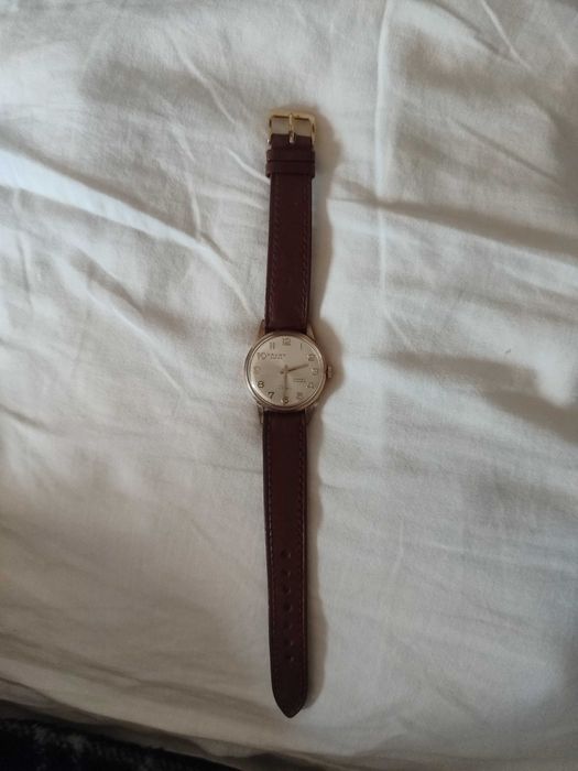 Relógio de bolso ( corberet)  e pulso ( cauny 17 rubis)