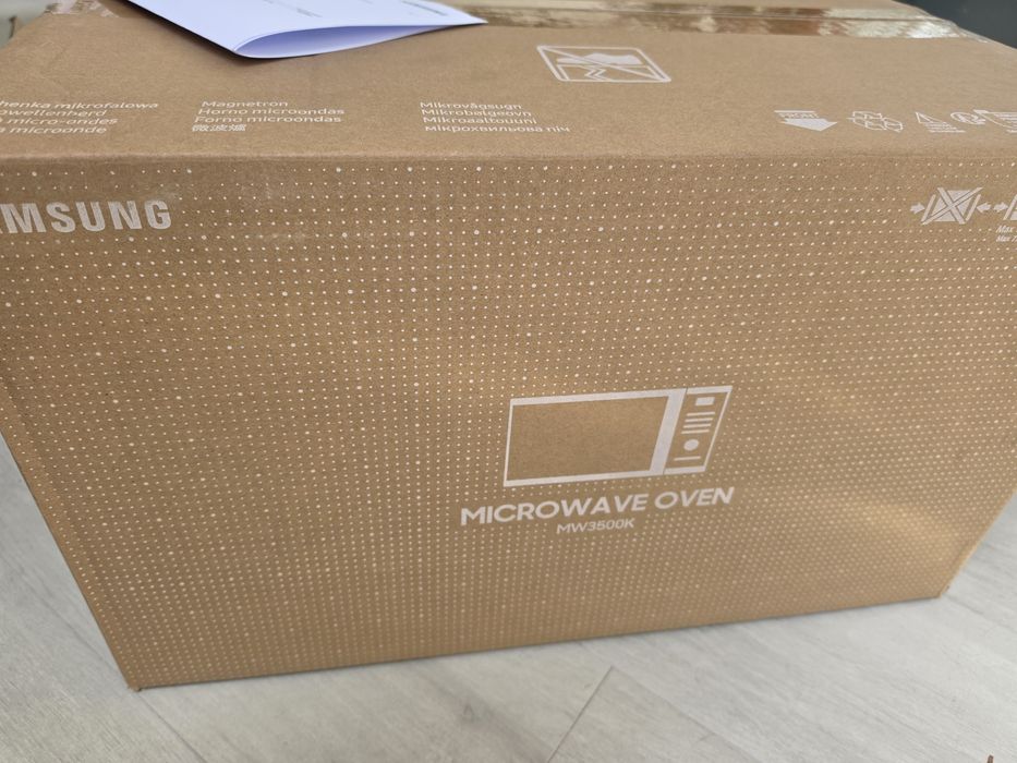 Micro-ondas Samsung MS23K3513AW 23l Branco selado com fatura Samsung e 3 a nos de garantia