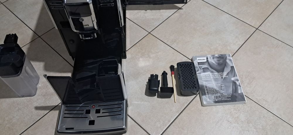 Ekspres Philips EP5360