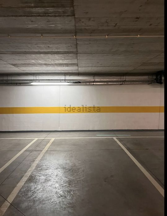 Arrenda-se apartamento T1 mobilado Avenidas Novas