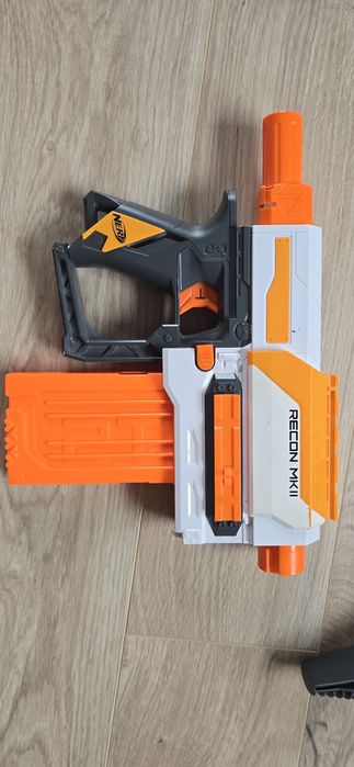 Nerf N-Strike Modulus Recon MKII.