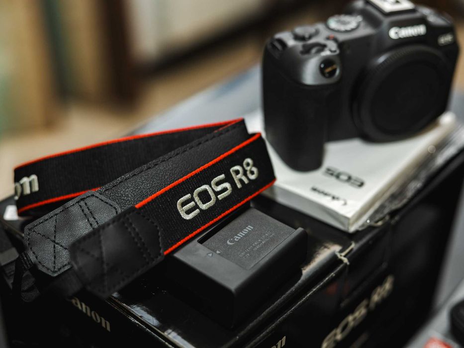 CANON EOS R8 ( NOVA ) com garantia até 2028