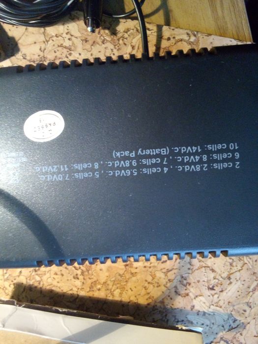 Ładowarka akumulatorów