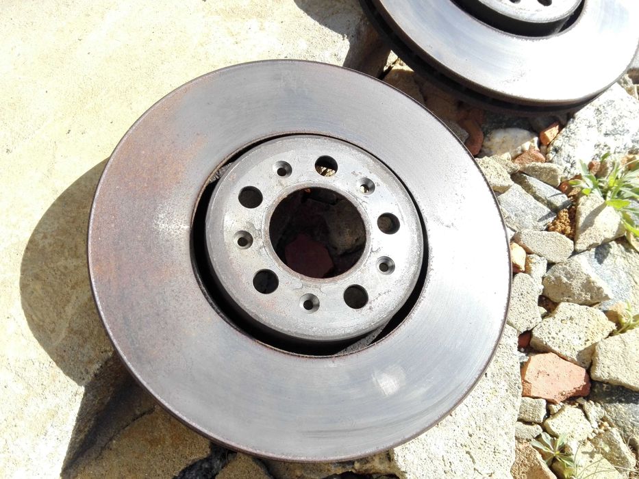 Discos de Travão Usados Audi A3 8L 1.9TDI PD130