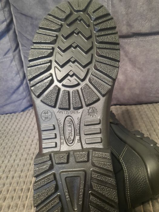 Робочі ботинки 44 розмір