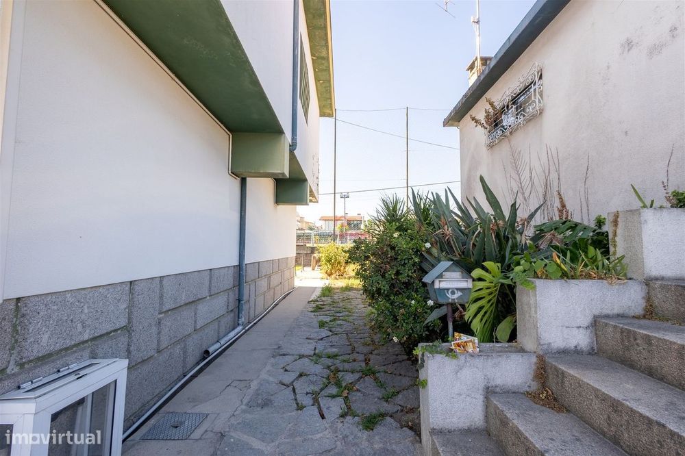 Moradia T3 em Vila das Aves, Santo Tirso