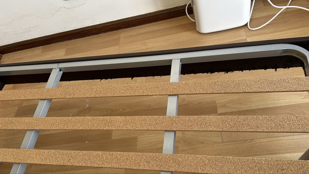 Estrutura cama de casal com estrado