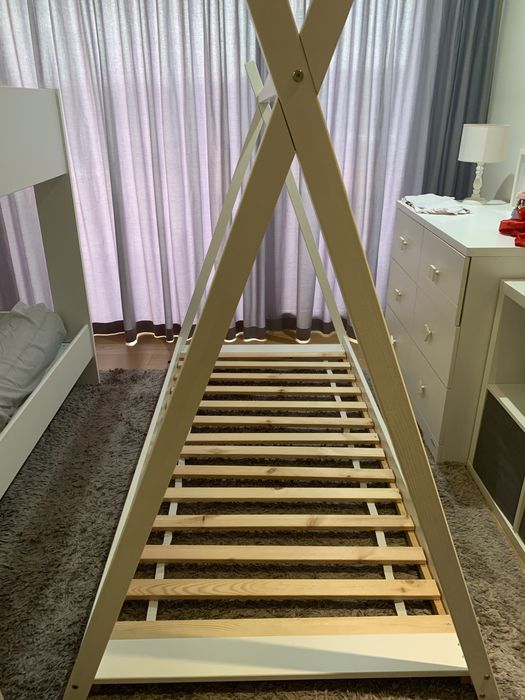 Cama criança tipo tenda