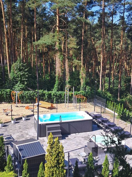 Domek nad jeziorem Ośrodek Basen Jacuzzi Ostoja Lipiny Wakacje Las