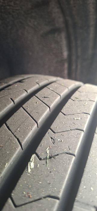 Продам шини Hankook 235 55 R18