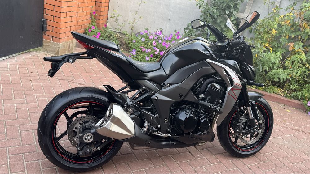 Kawasaki Z1000 пробіг 15728 км