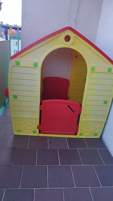 Domek ogrodowy dla dzieci na balkon do ogrodu