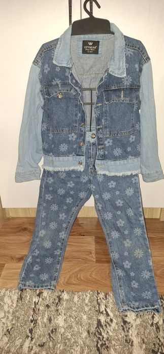 Джинсовый костюм