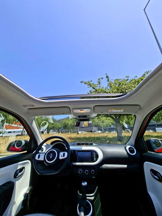 RENAULT TWINGO CABRIOLET ( OPEN AIR )