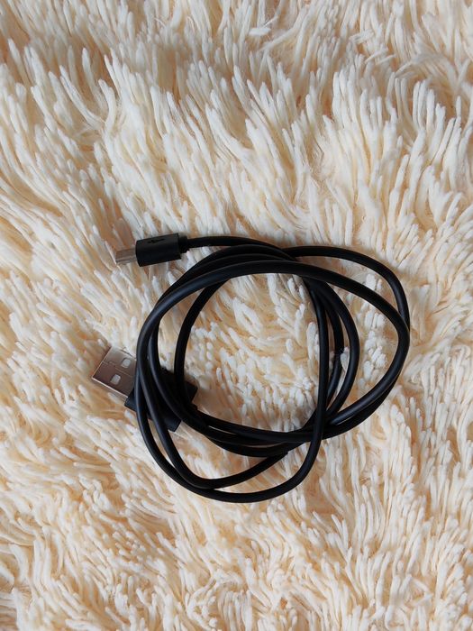 USB Type-C and Micro-USB Cables435257788292802566