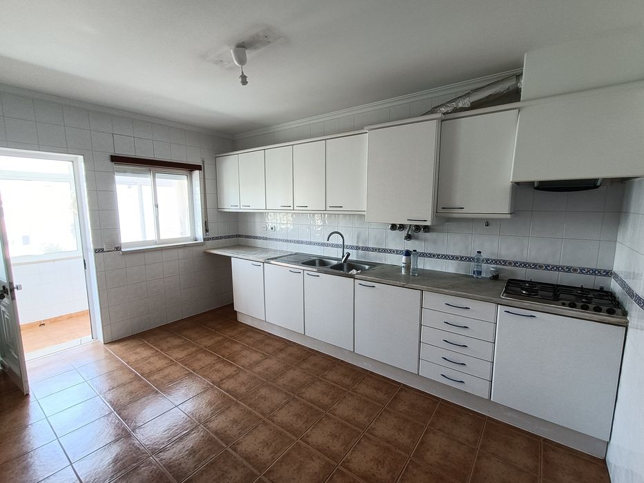 Apartamento T3 - 1 andar, Caldas da Rainha