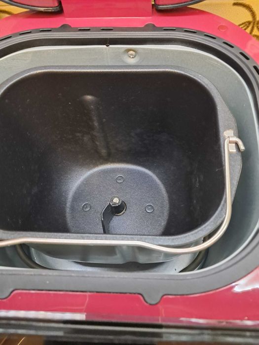 MÁQUINA DE PÃO praticamente nova MOULINEX