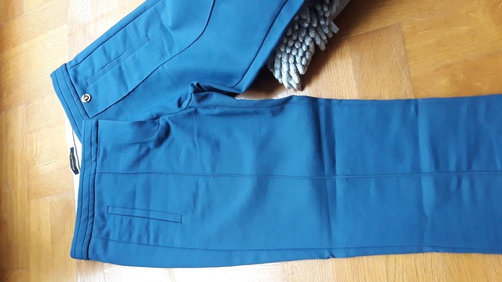 Spodnie niebieskie Massimo Dutti 38