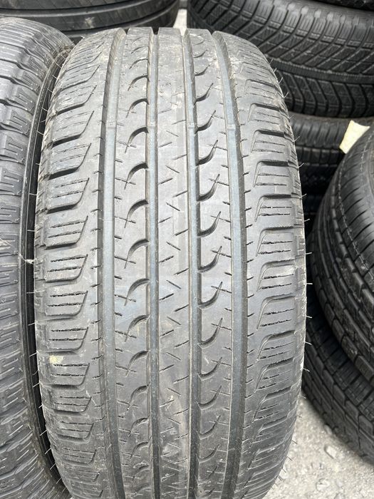 *Opony Goodyear 255/55/18 para