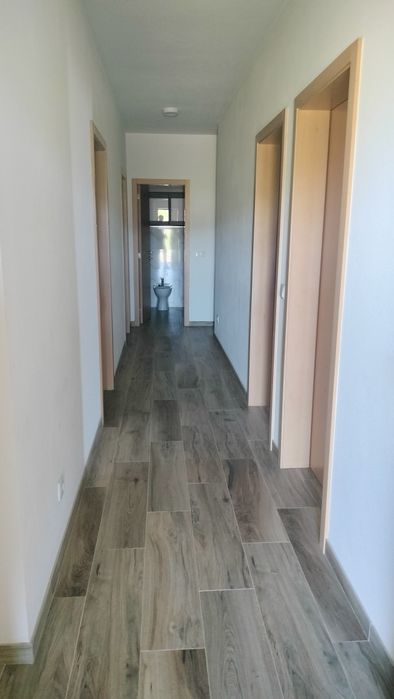 Andar de Moradia T3 para alugar