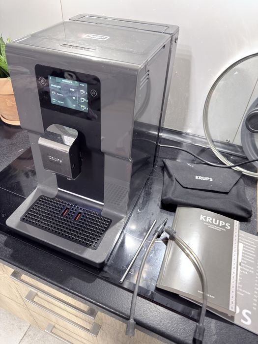 Ekspres Krups Intuition Preference EA872B